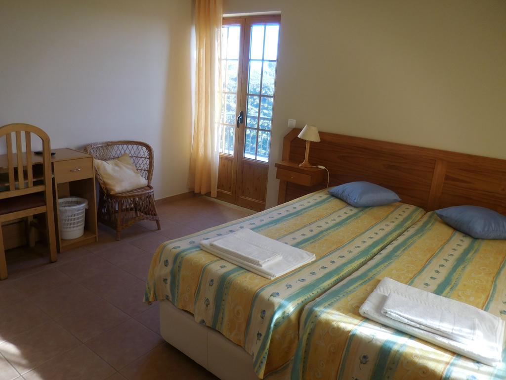 A Casa Da Madalena Hotel โอเดมิรา ภายนอก รูปภาพ